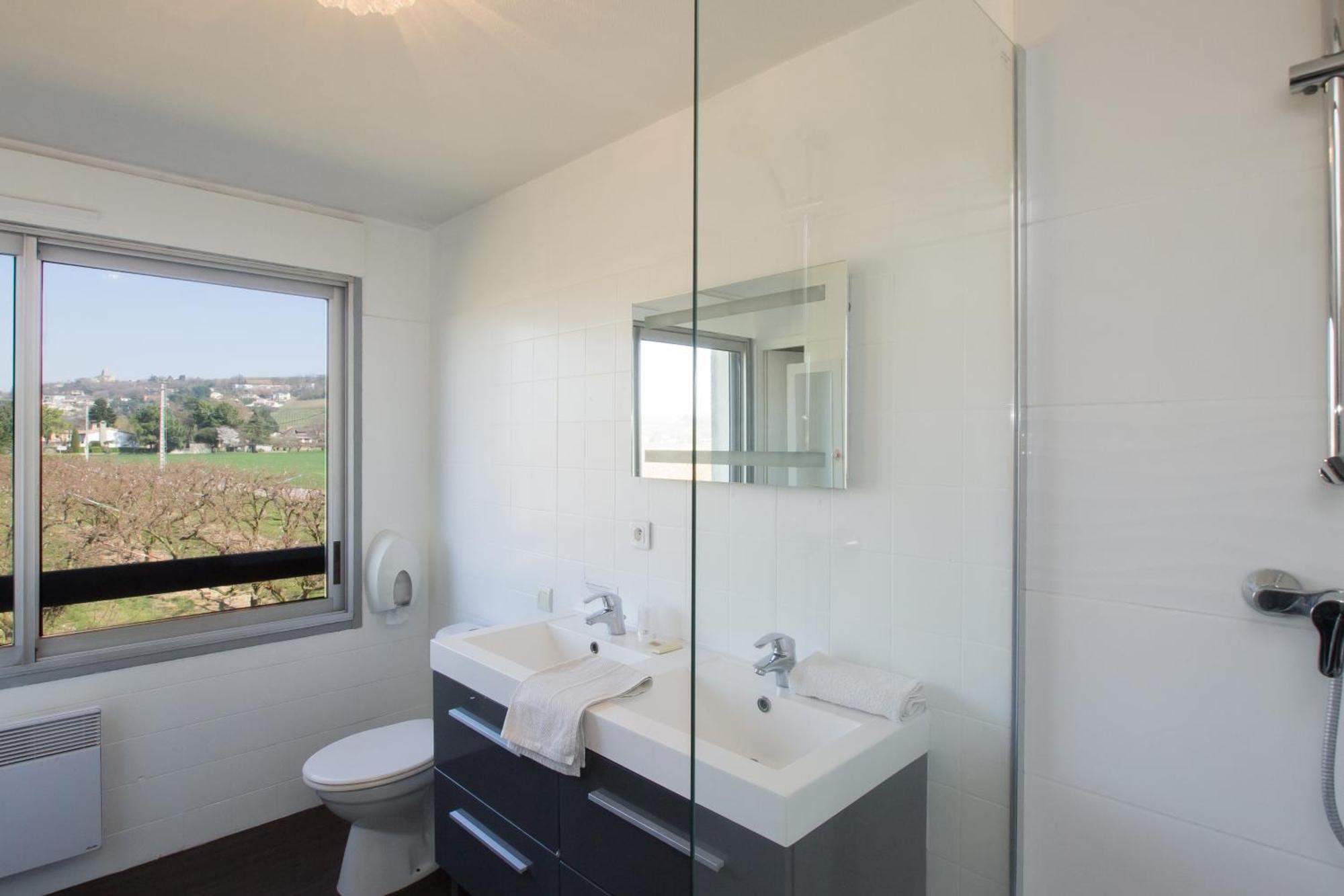 Quadruple Room,961571923:JPEG
